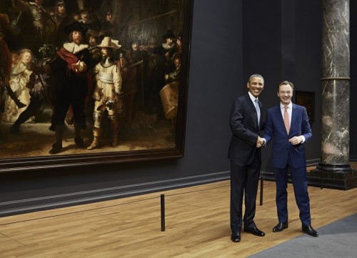 Wim Pijbes en Barack Obama voor de Nachtwacht. FOTO Erik Smits