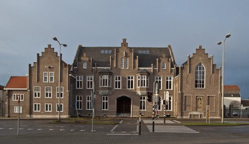 Het Cuypershuis in Roermond CREDITS: Wikimedia Commons